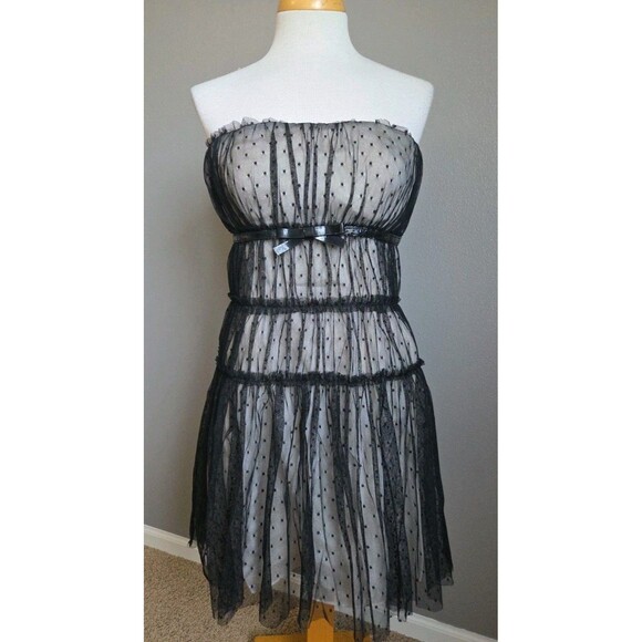 Giambattista Valli Dresses & Skirts - NWT Giambattista Valli for Impulse | Size 4 | Nude Sheer Mesh w/Underlay Dress